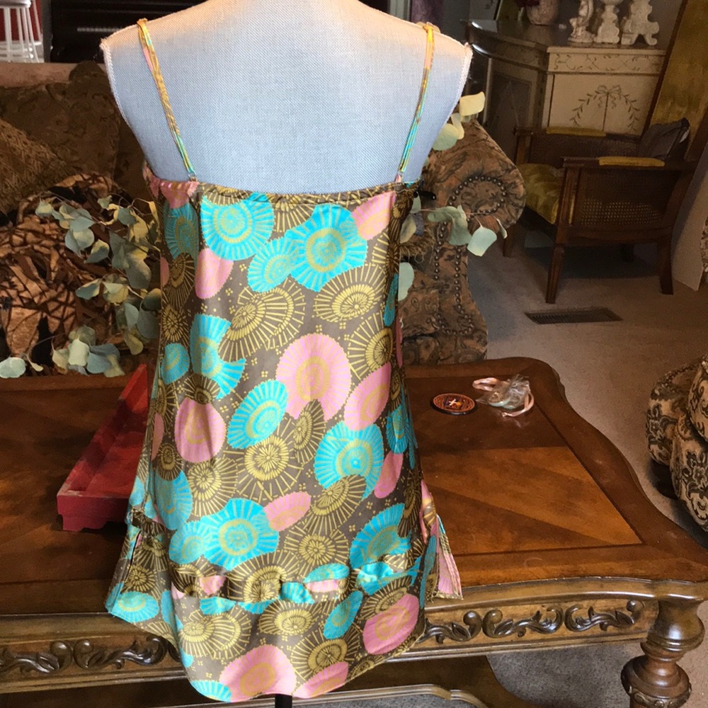 👚TOP - Picture 4 of 4